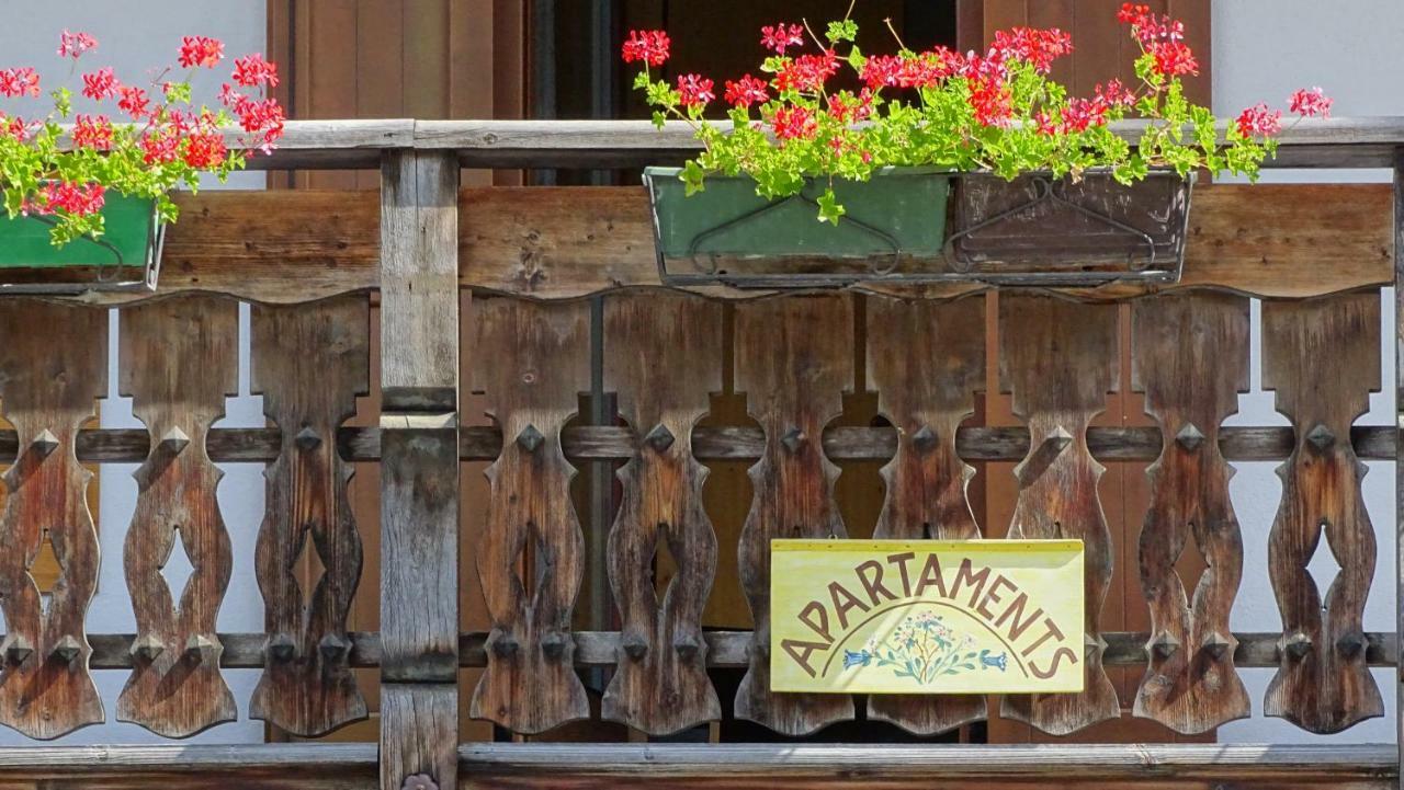 La Capinera Canazei Buitenkant foto